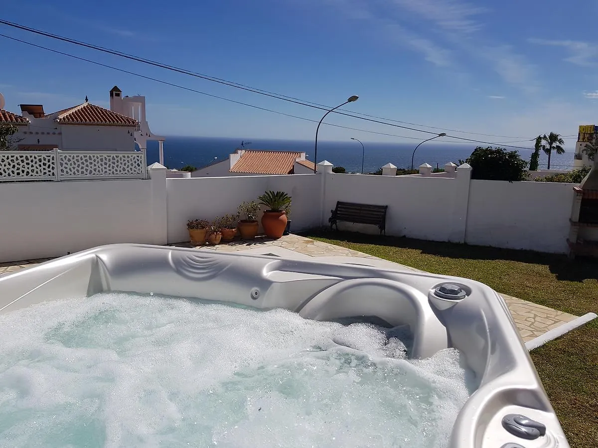 Villa - Zeezicht, Zwembad Nerja 0*,